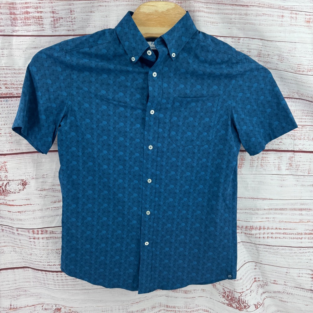 Southern TideShirt Mens Small Blue Wave Performance Short Sleeve Button Down